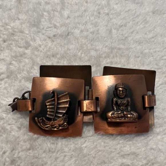 Vintage Copper Raised Asian Figures Linked Panel Bracelet - Picture 4 of 10